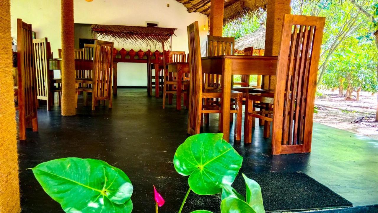 Ceylon Amigos Eco Resort Sigirîya Extérieur photo