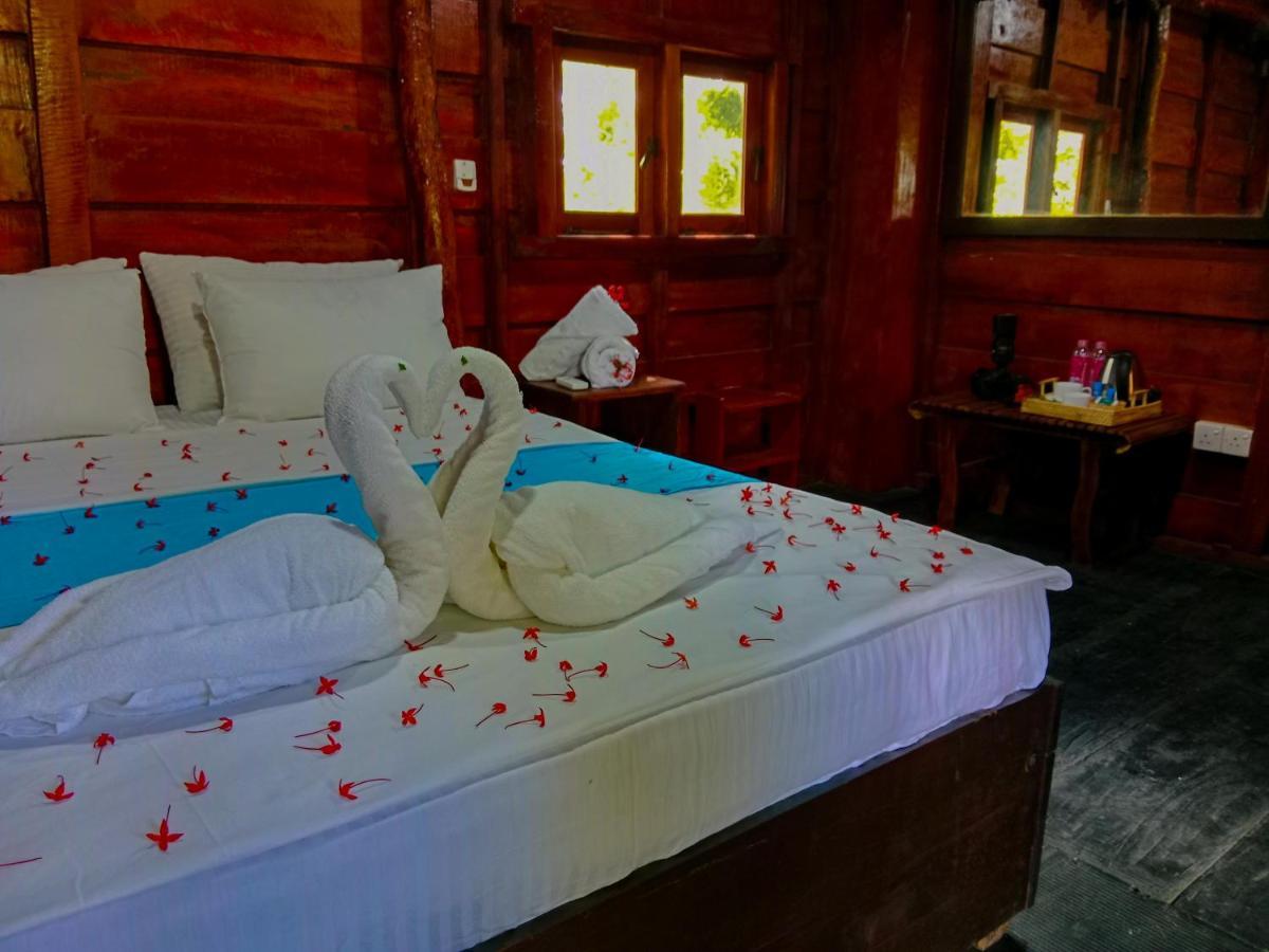 Ceylon Amigos Eco Resort Sigirîya Extérieur photo